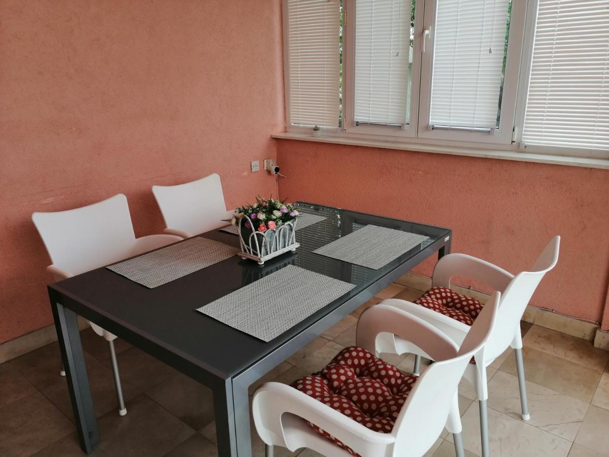 Apartman Mira Zaboric Exterior photo